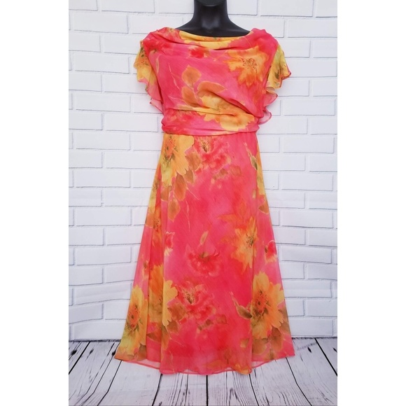 Studio I Dresses & Skirts - Plus Size Floral Skirt Set